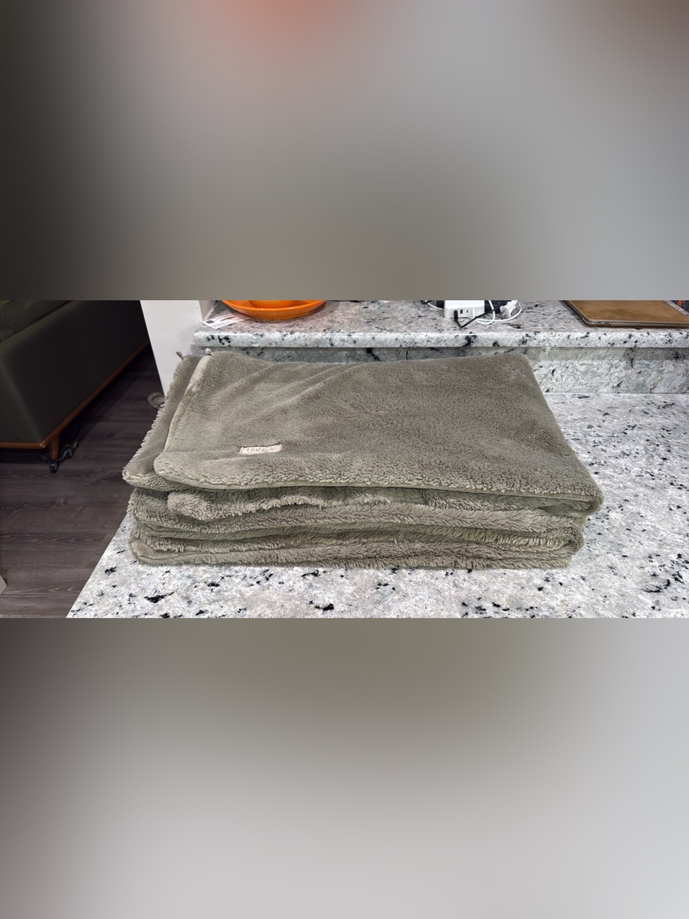 Unhide Lil Marsh Blanket Bundle — Taupe Ducky